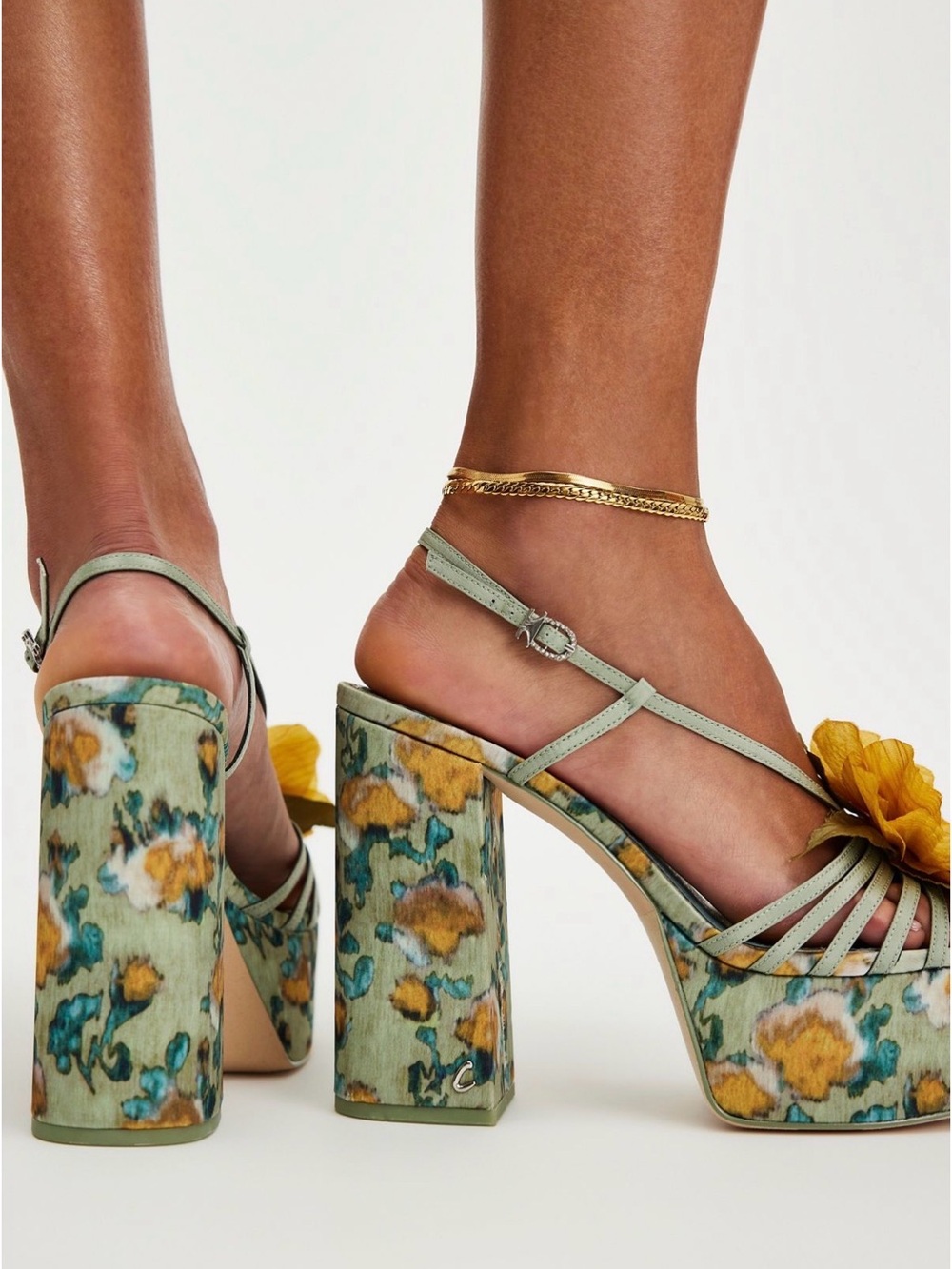 Free People Siena Flower Platform